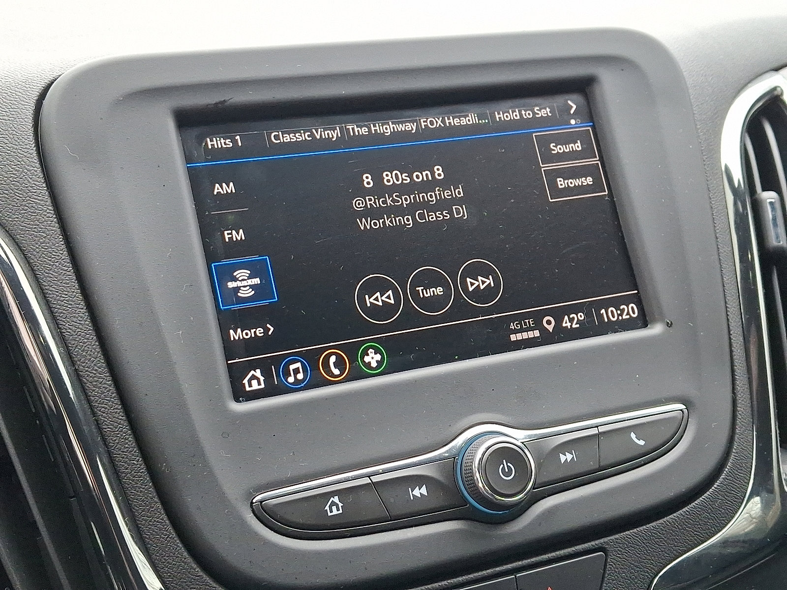 Used 2024 Chevrolet Equinox RS w/ LPO, Floor Liner Package image 18