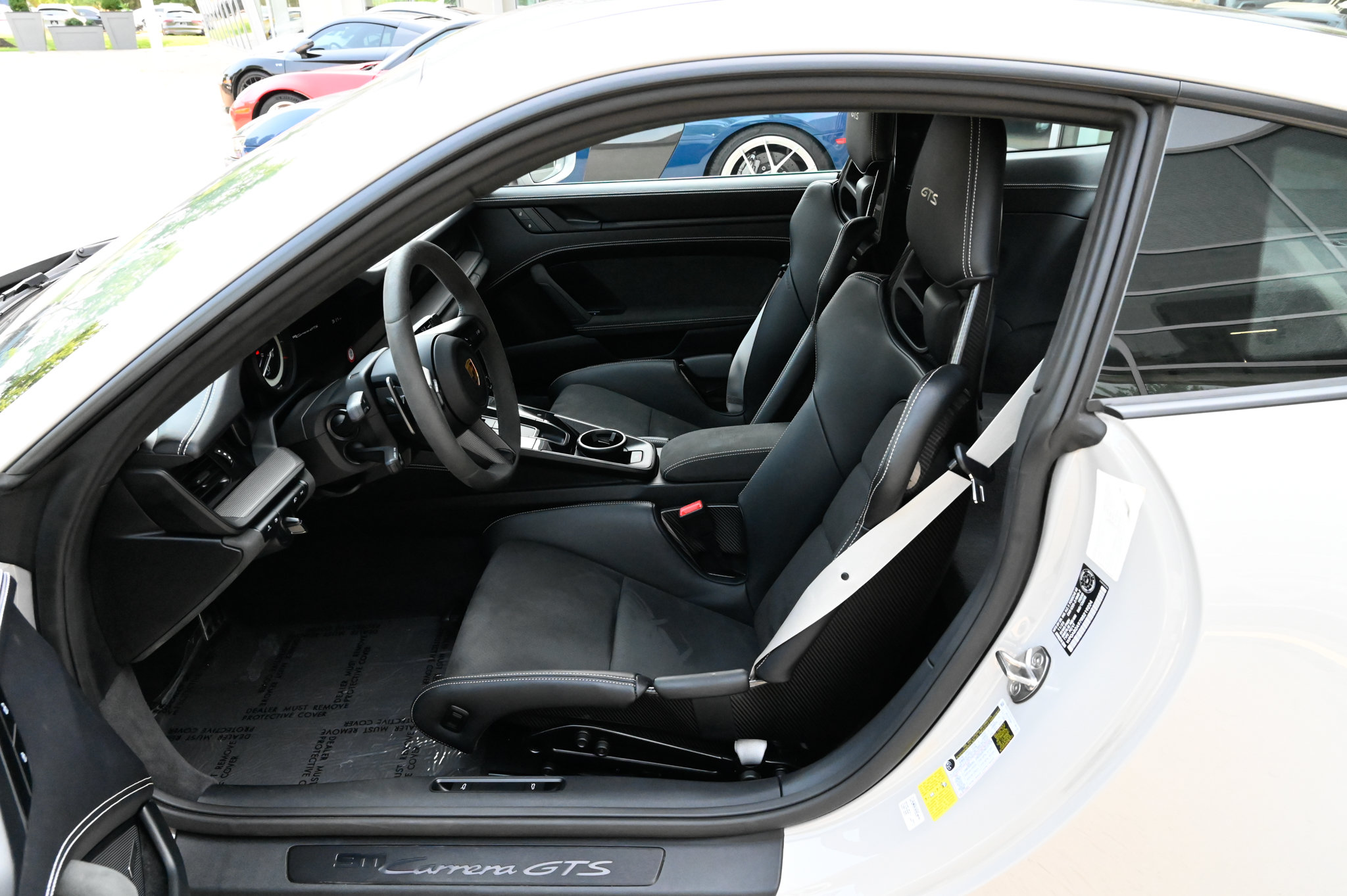 Used 2024 Porsche 911 Carrera GTS RWD image 17