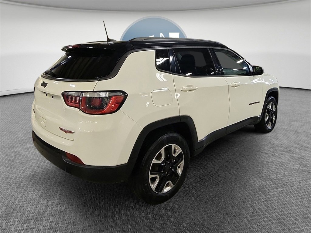 Used 2018 Jeep Compass Trailhawk image 3