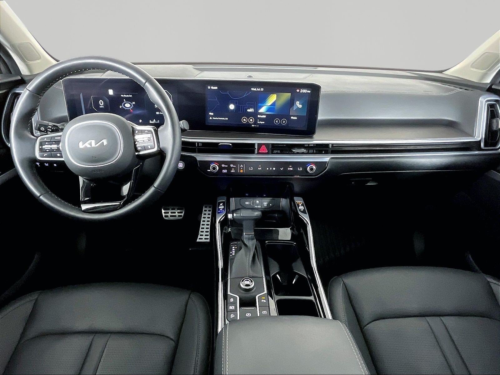 Certified 2025 Kia Sorento SX FWD image 7