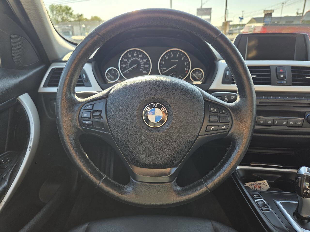 Used 2015 BMW 320i Sedan RWD image 24