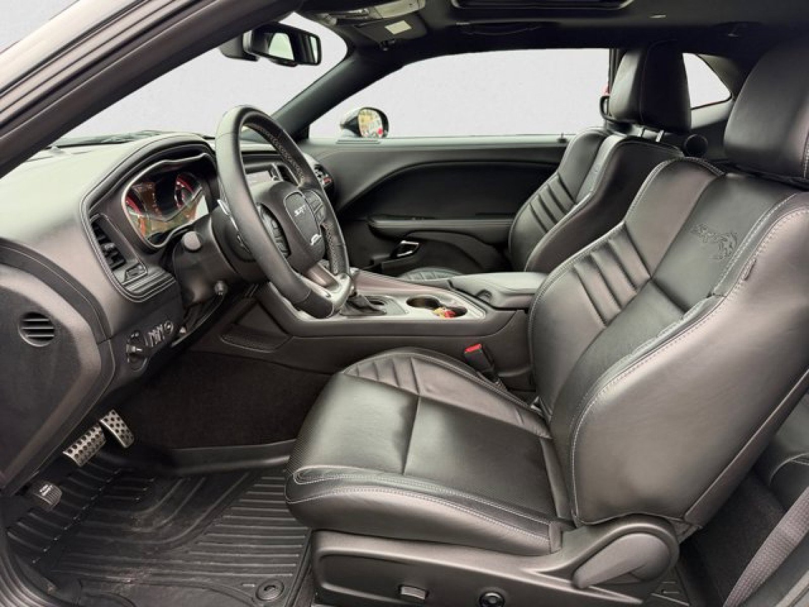 Used 2023 Dodge Challenger SRT Hellcat image 11