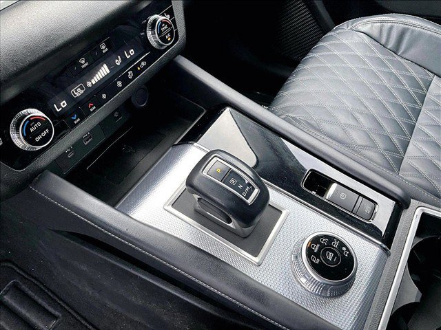 Used 2023 Mitsubishi Outlander SEL FWD image 15