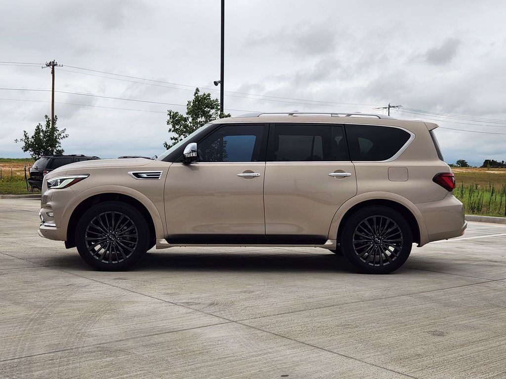 Used 2022 INFINITI QX80 Sensory w/ Cargo Package RWD image 3