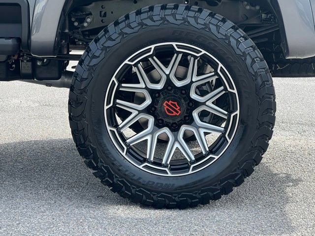 New 2024 Ford F250 Lariat w/ Lariat Ultimate Package image 13