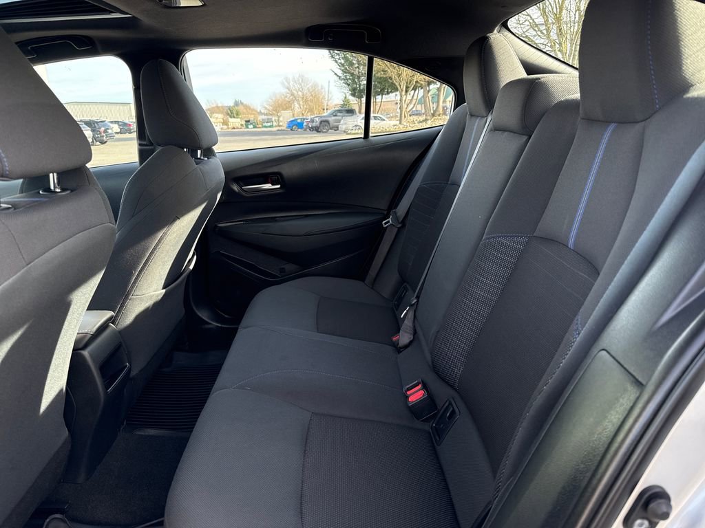 Used 2021 Toyota Corolla SE w/ SE Premium Package image 16