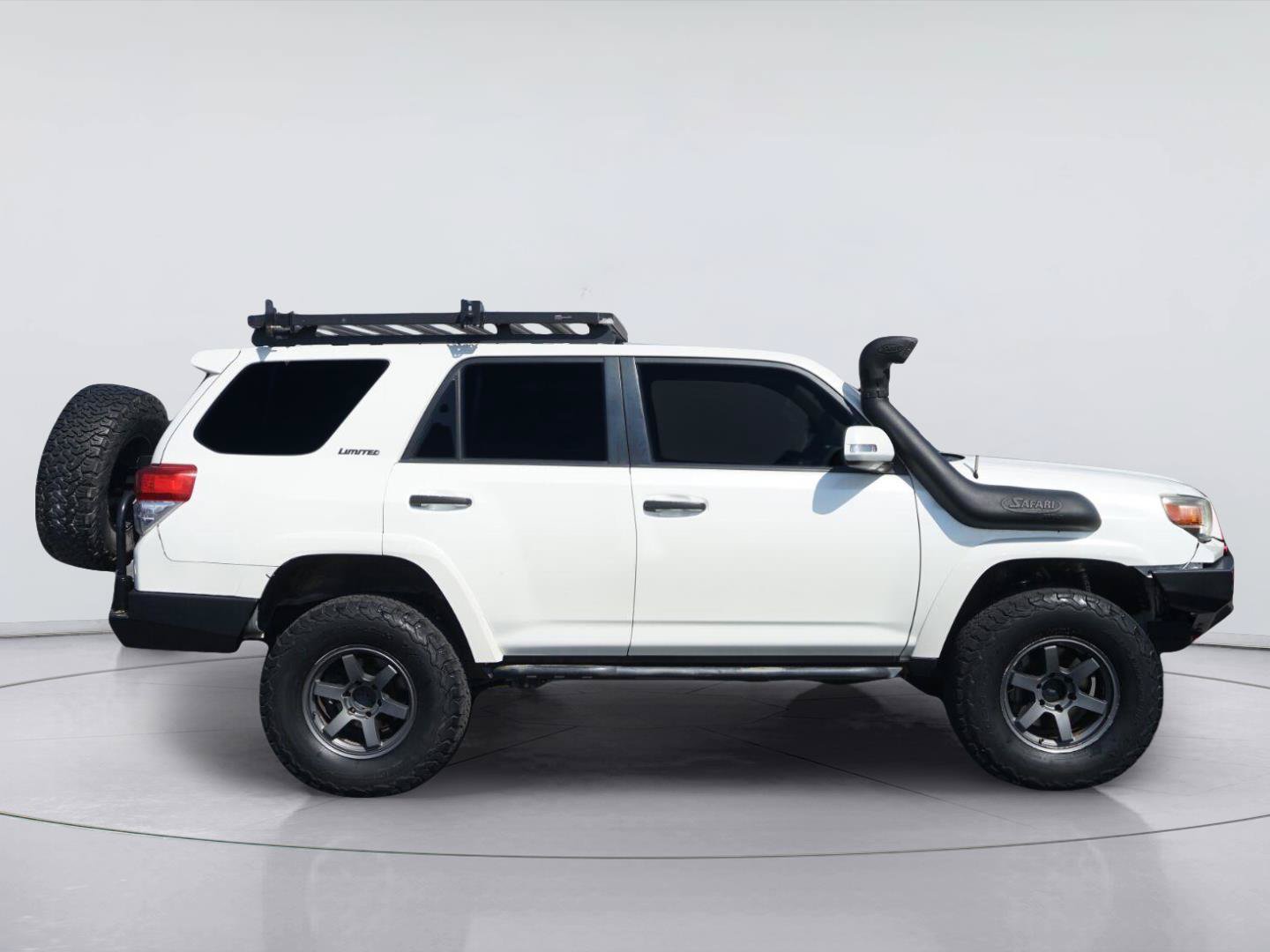 Used 2012 Toyota 4Runner Limited AWD/4WD image 5