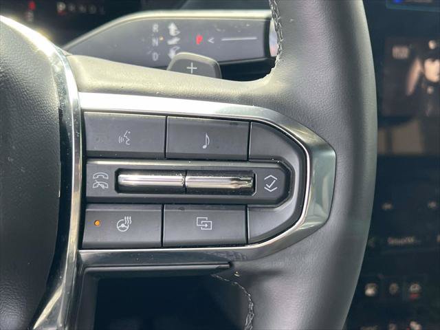 Used 2025 GMC Acadia Elevation w/ Elevation Premium Package FWD image 21