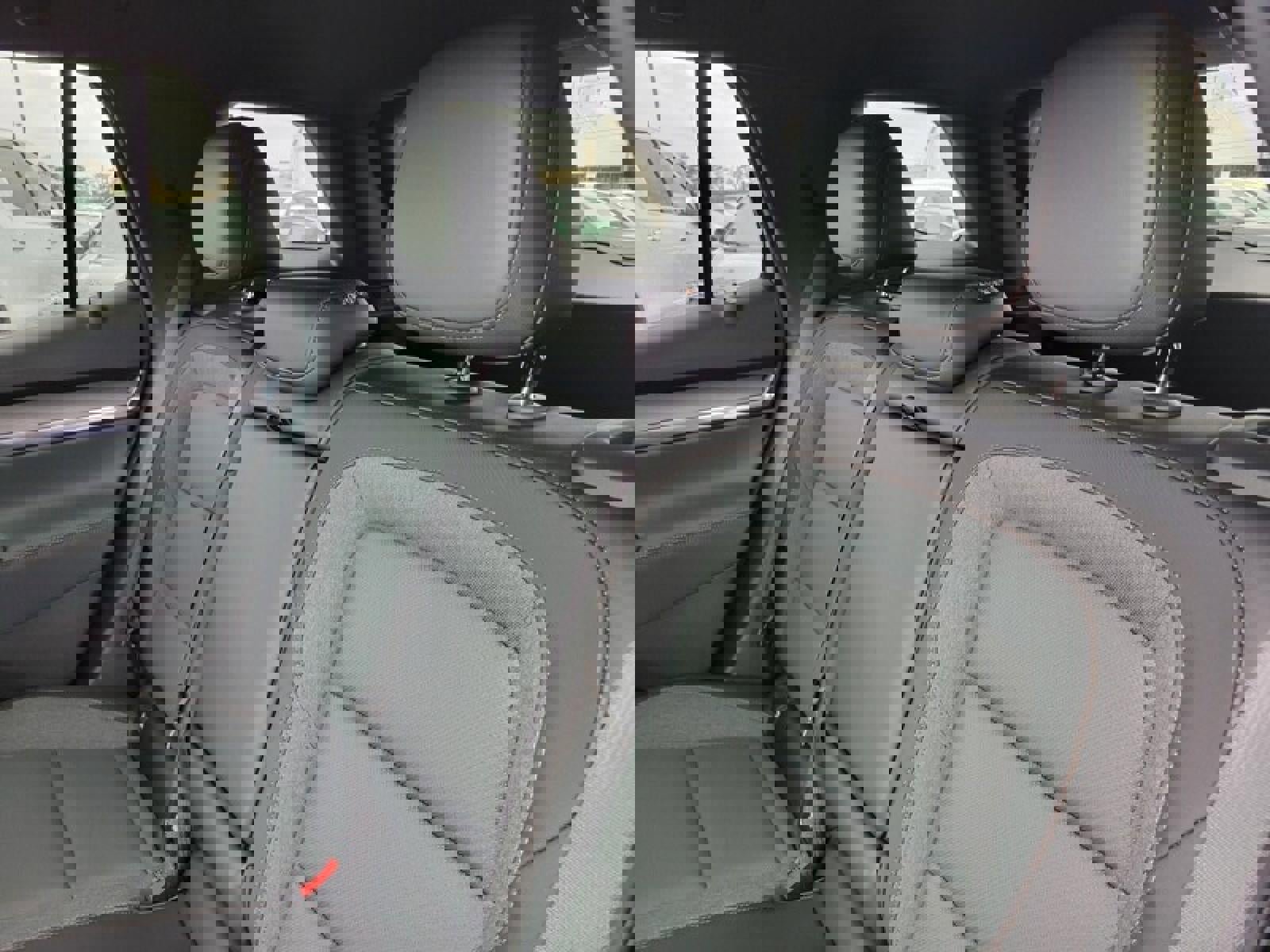 New 2026 GMC Terrain AT4 w/ Convenience Package III image 27