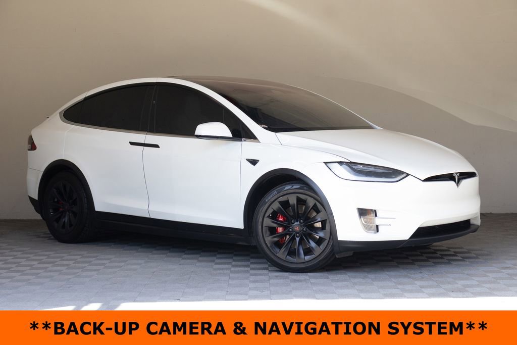 Used 2018 Tesla Model X 75D AWD/4WD image 2