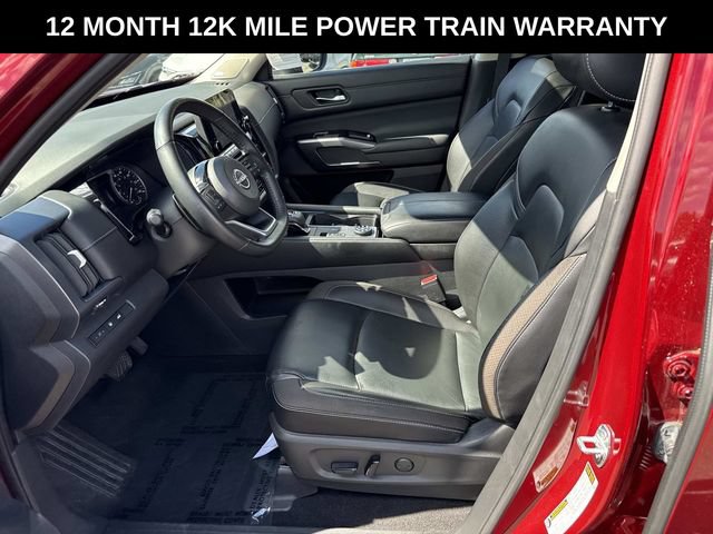 Used 2023 Nissan Pathfinder SL w/ SL Premium Package AWD/4WD image 14