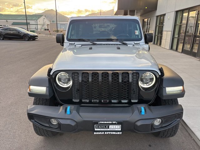 Used 2023 Jeep Wrangler Unlimited image 2