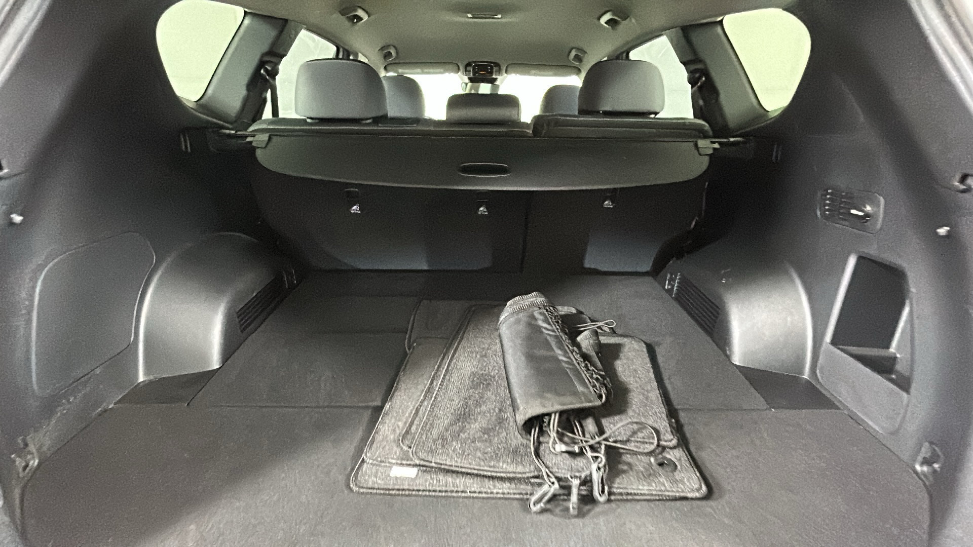 Certified 2023 Hyundai Santa Fe SEL AWD/4WD image 36