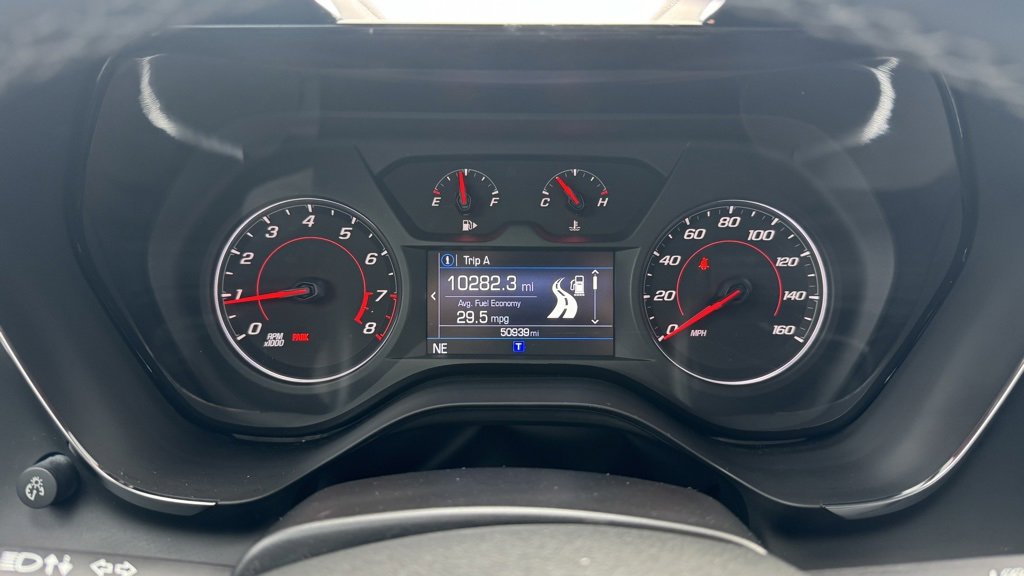 Used 2019 Chevrolet Camaro LT image 19