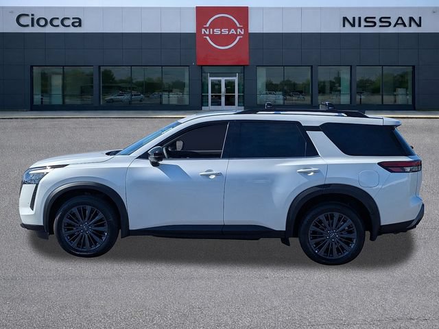 New 2026 Nissan Pathfinder SL w/ SL Premium Package AWD/4WD image 2