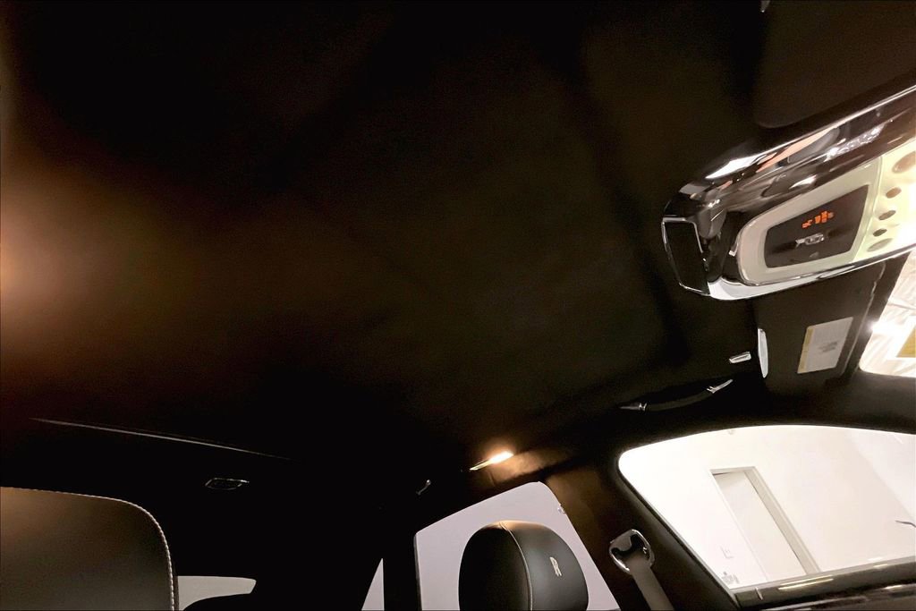 Used 2018 Rolls-Royce Ghost image 20