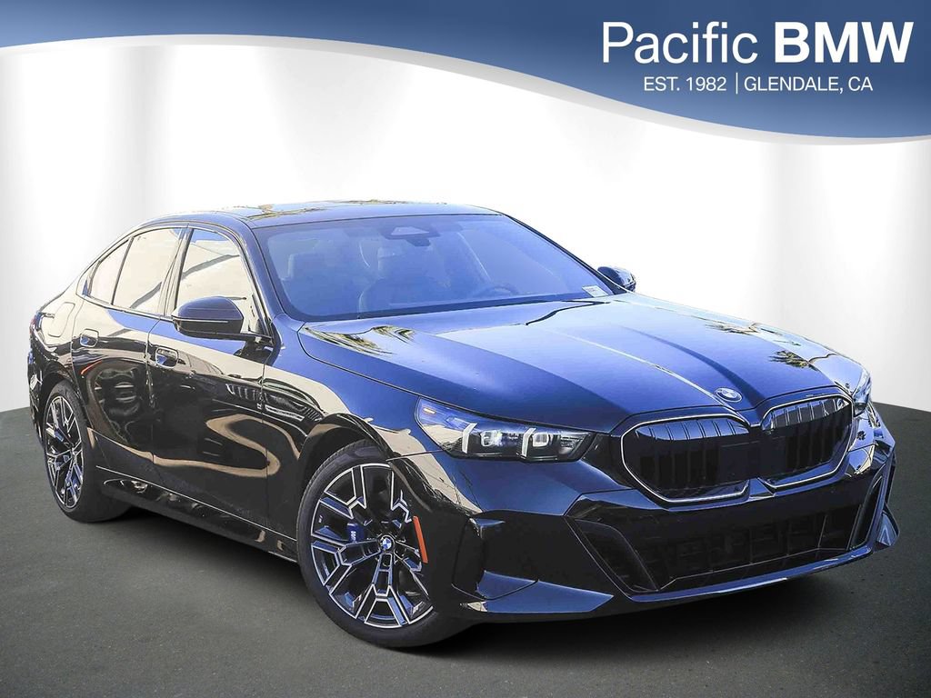 Used 2026 BMW 530i w/ M Sport Package RWD image 1