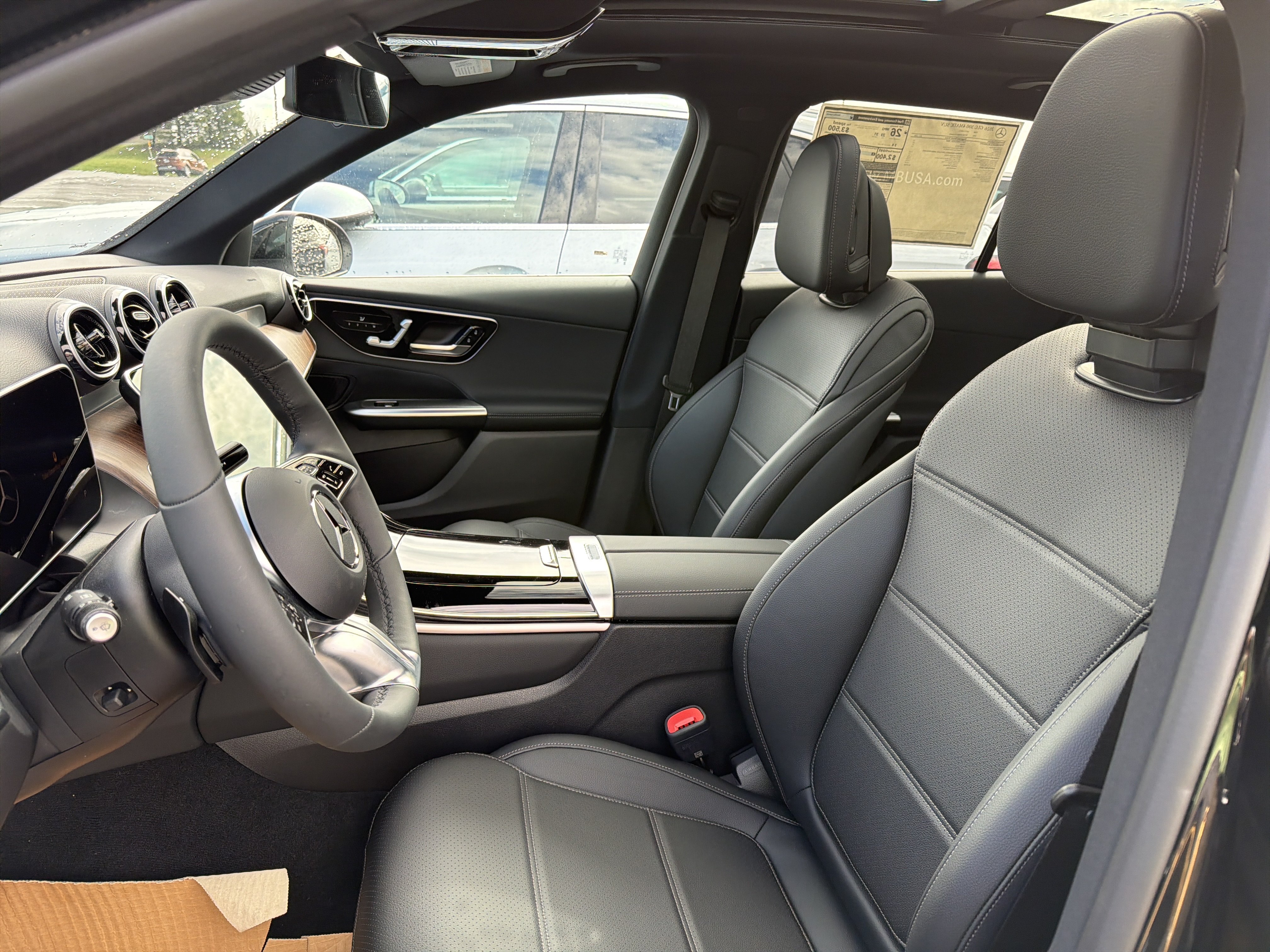 Used 2026 Mercedes-Benz GLC 300 4MATIC image 10