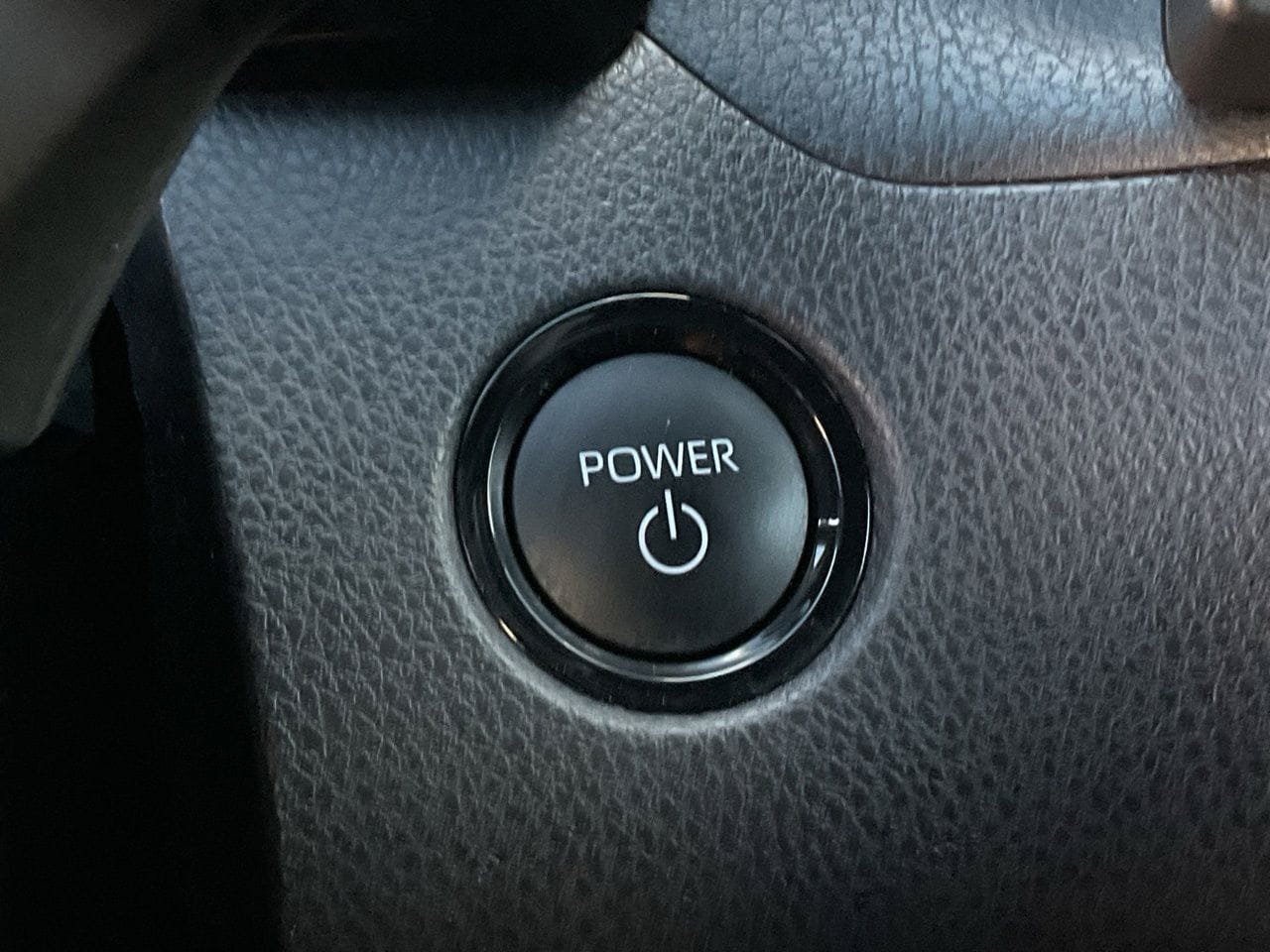 Used 2025 Toyota Camry SE FWD image 36