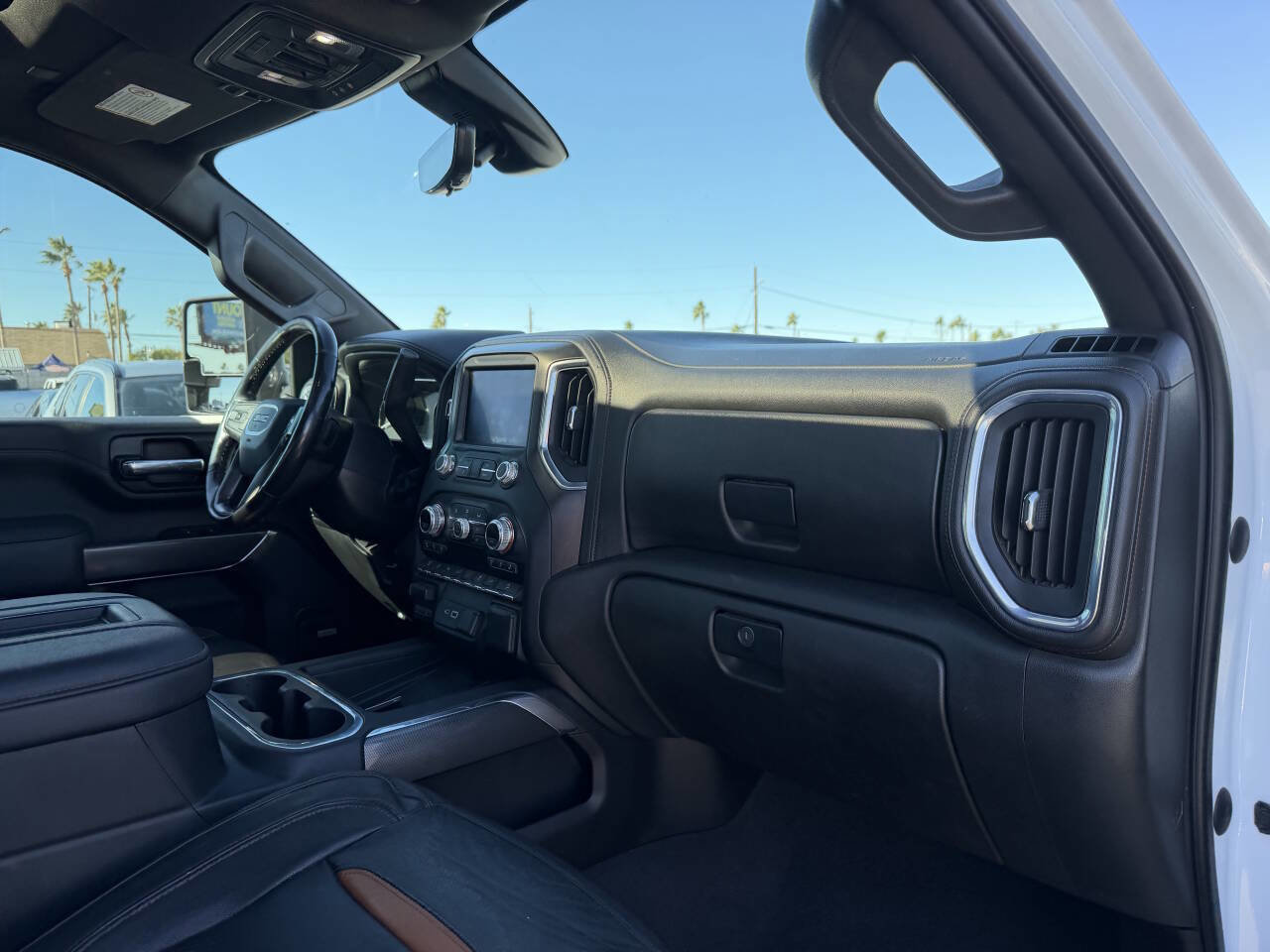Used 2021 GMC Sierra 2500 AT4 w/ AT4 Premium Plus Package AWD/4WD image 32