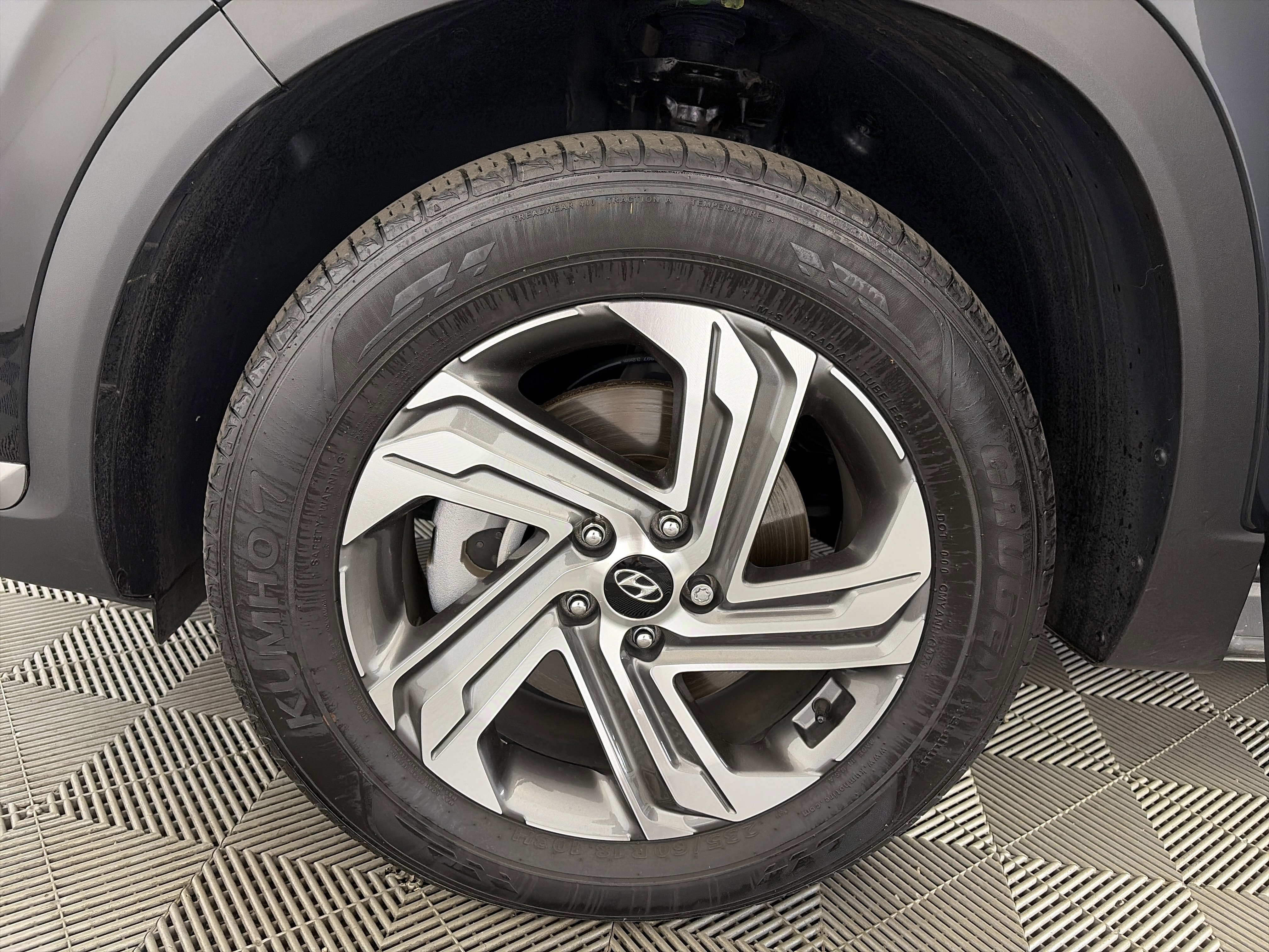 Certified 2023 Hyundai Santa Fe SEL AWD/4WD image 13