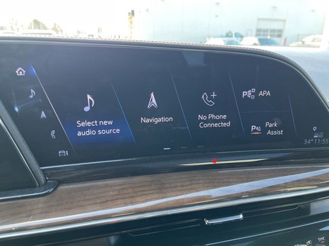 Used 2024 Cadillac Escalade Sport Platinum w/ LPO, ONYX Package image 21