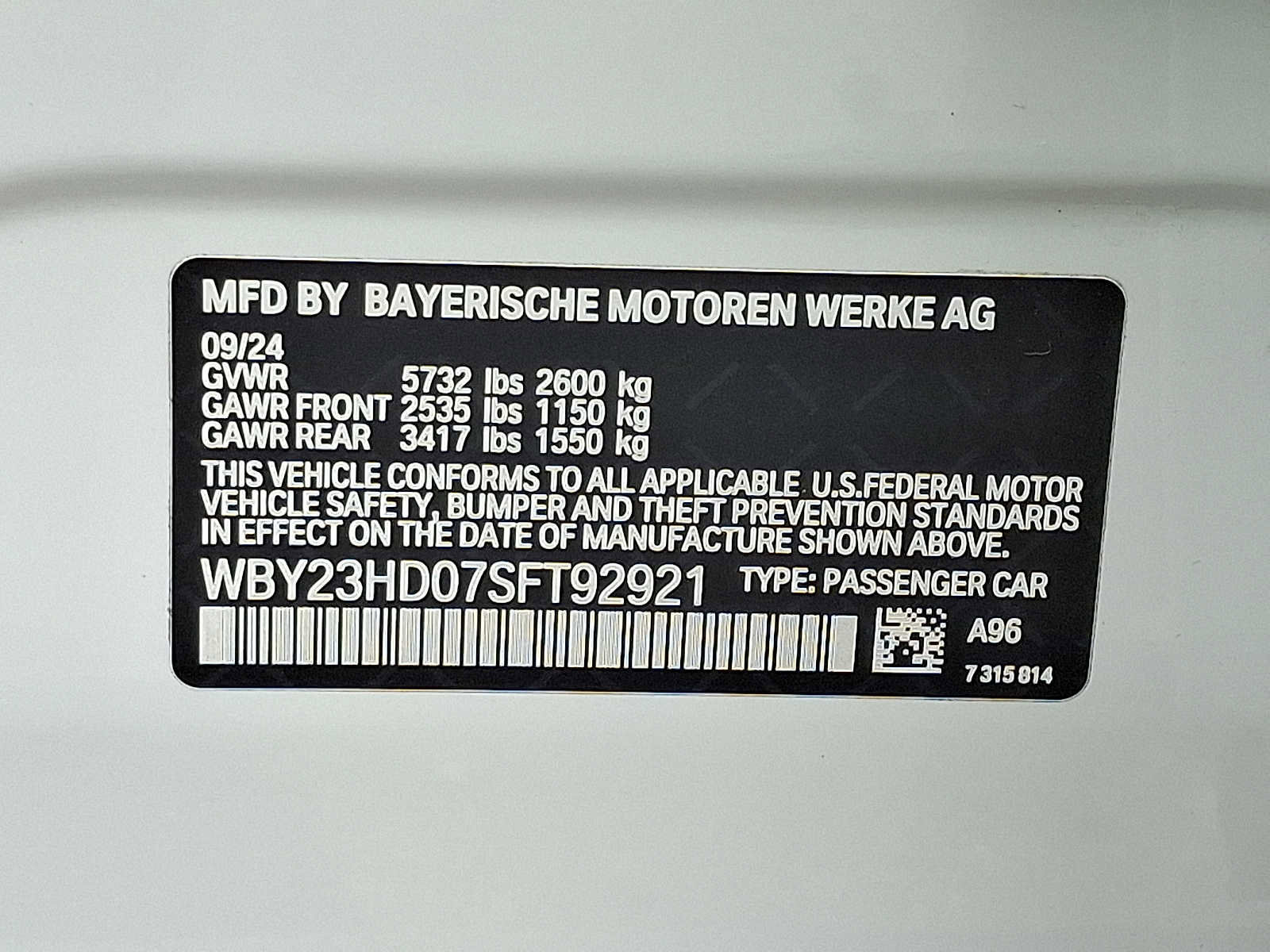 Used 2025 BMW i4 eDrive40 w/ Premium Package image 27