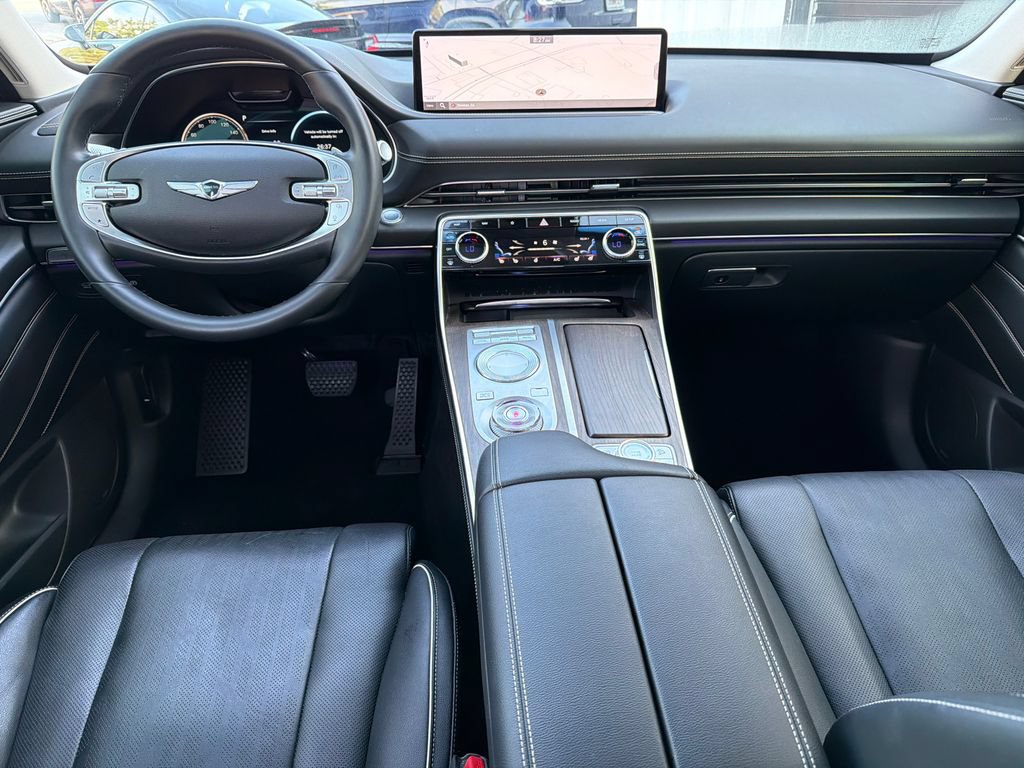 Used 2022 Genesis GV80 2.5T w/ Prestige Package 04 AWD/4WD image 23