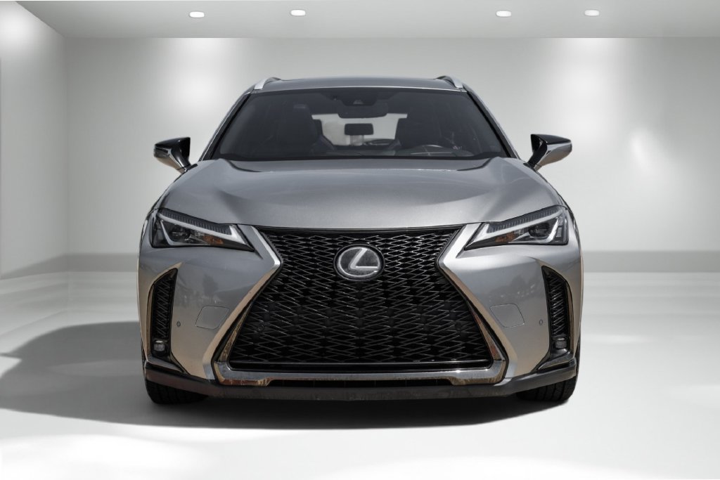 Used 2019 Lexus UX 200 F Sport w/ F Sport Premium Package FWD image 7