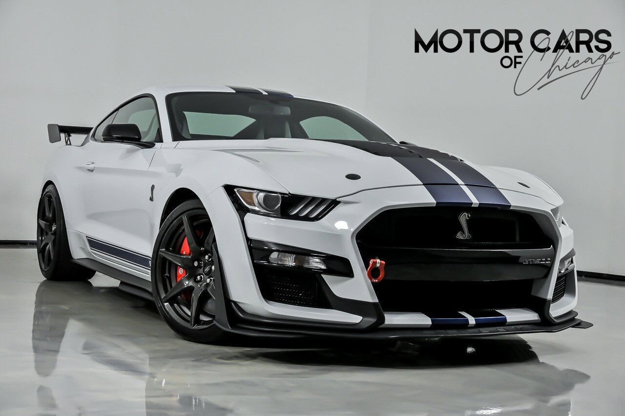 Used 2020 Ford Mustang Shelby GT500 w/ Carbon Fiber Track Pack RWD image 1