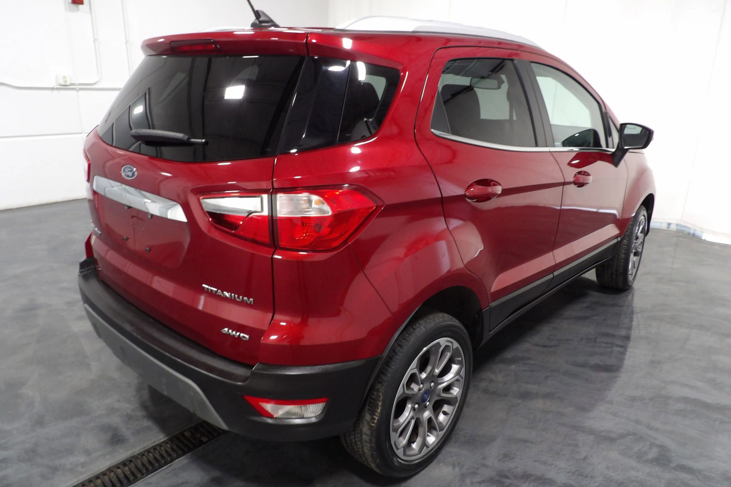 Used 2018 Ford EcoSport Titanium image 4