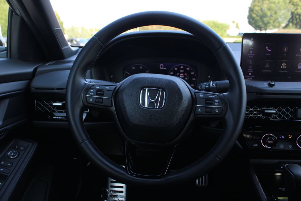 Used 2025 Honda Accord Sport image 18