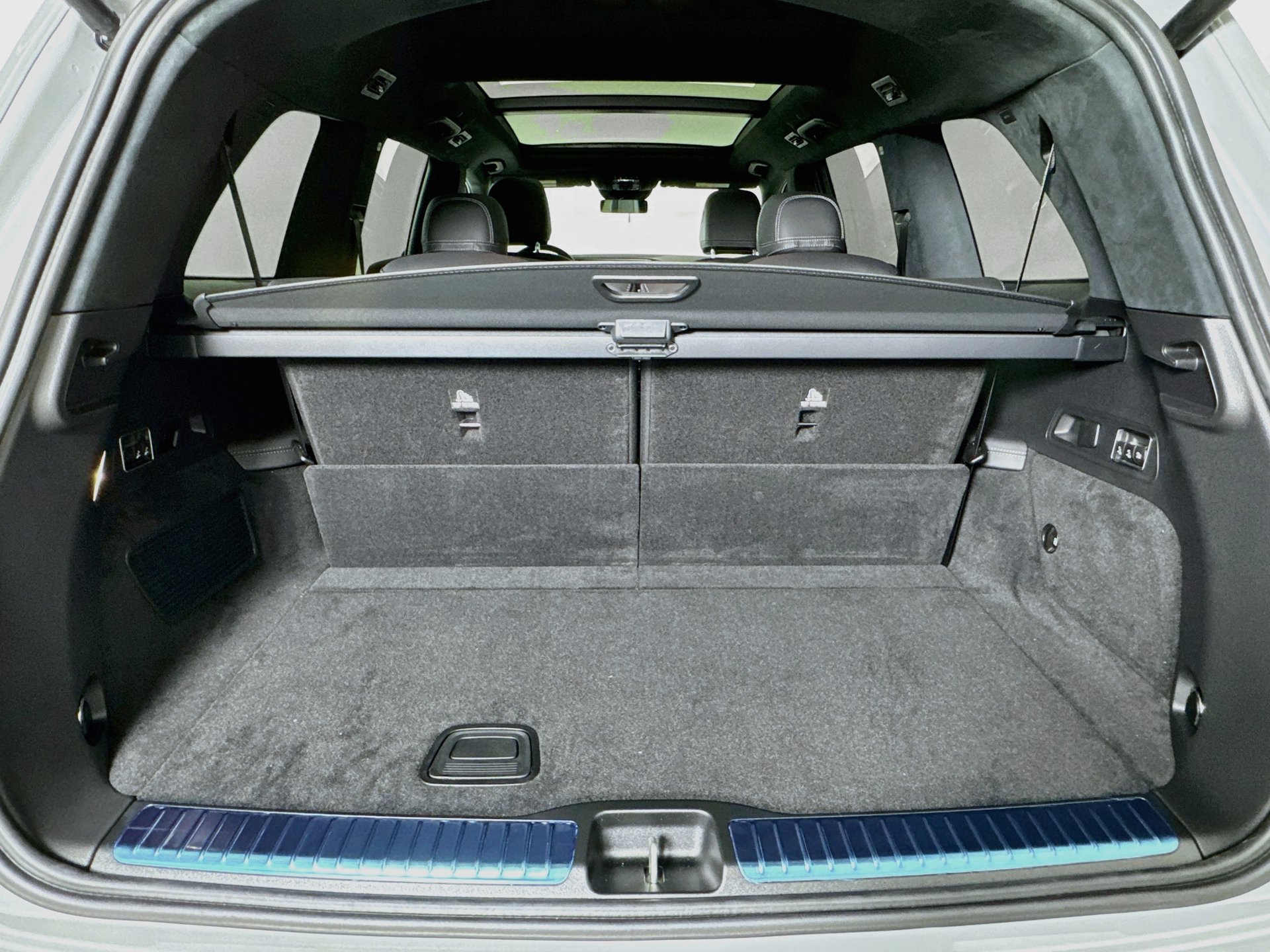 New 2026 Mercedes-Benz GLS 63 AMG 4MATIC image 29