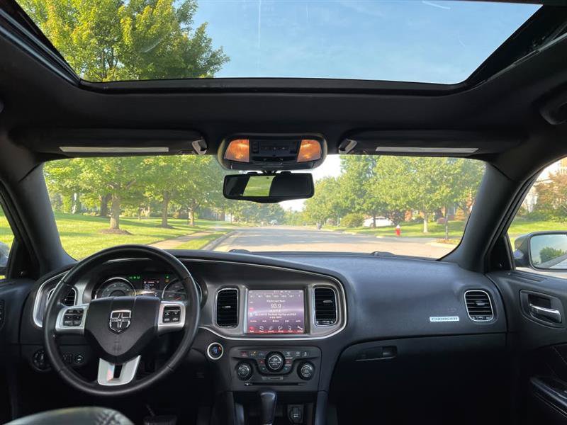 Used 2012 Dodge Charger R/T RWD image 8