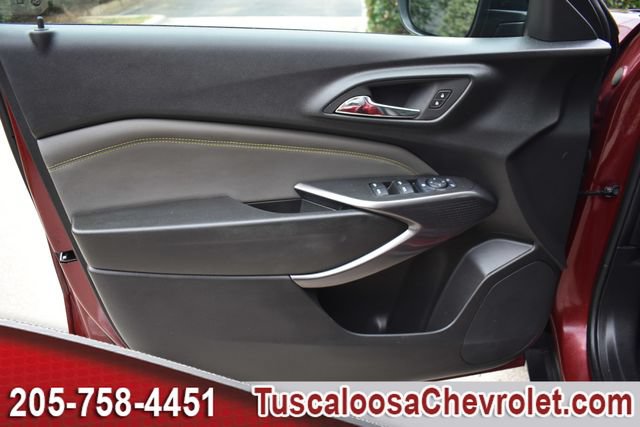 Used 2024 Chevrolet Trax ACTIV w/ Sunroof Package FWD image 18