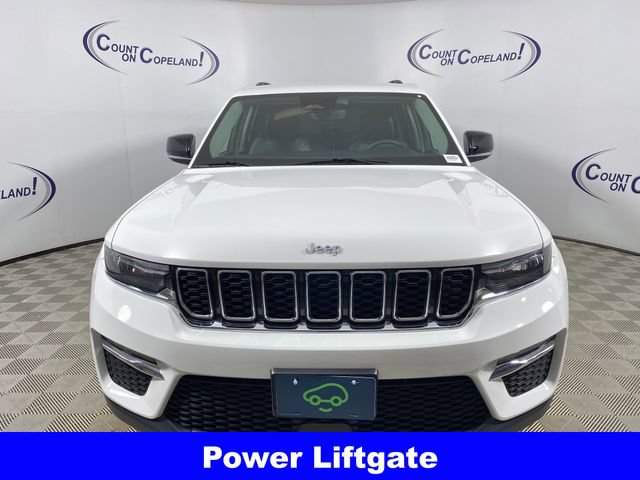 Used 2023 Jeep Grand Cherokee Limited AWD/4WD image 10