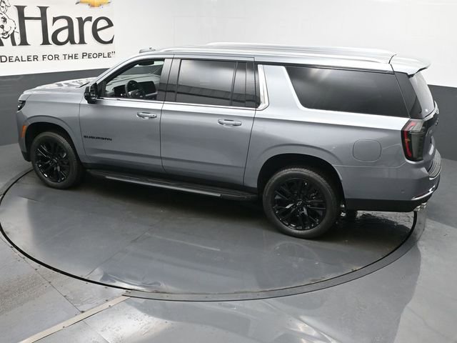 New 2025 Chevrolet Suburban Premier image 21