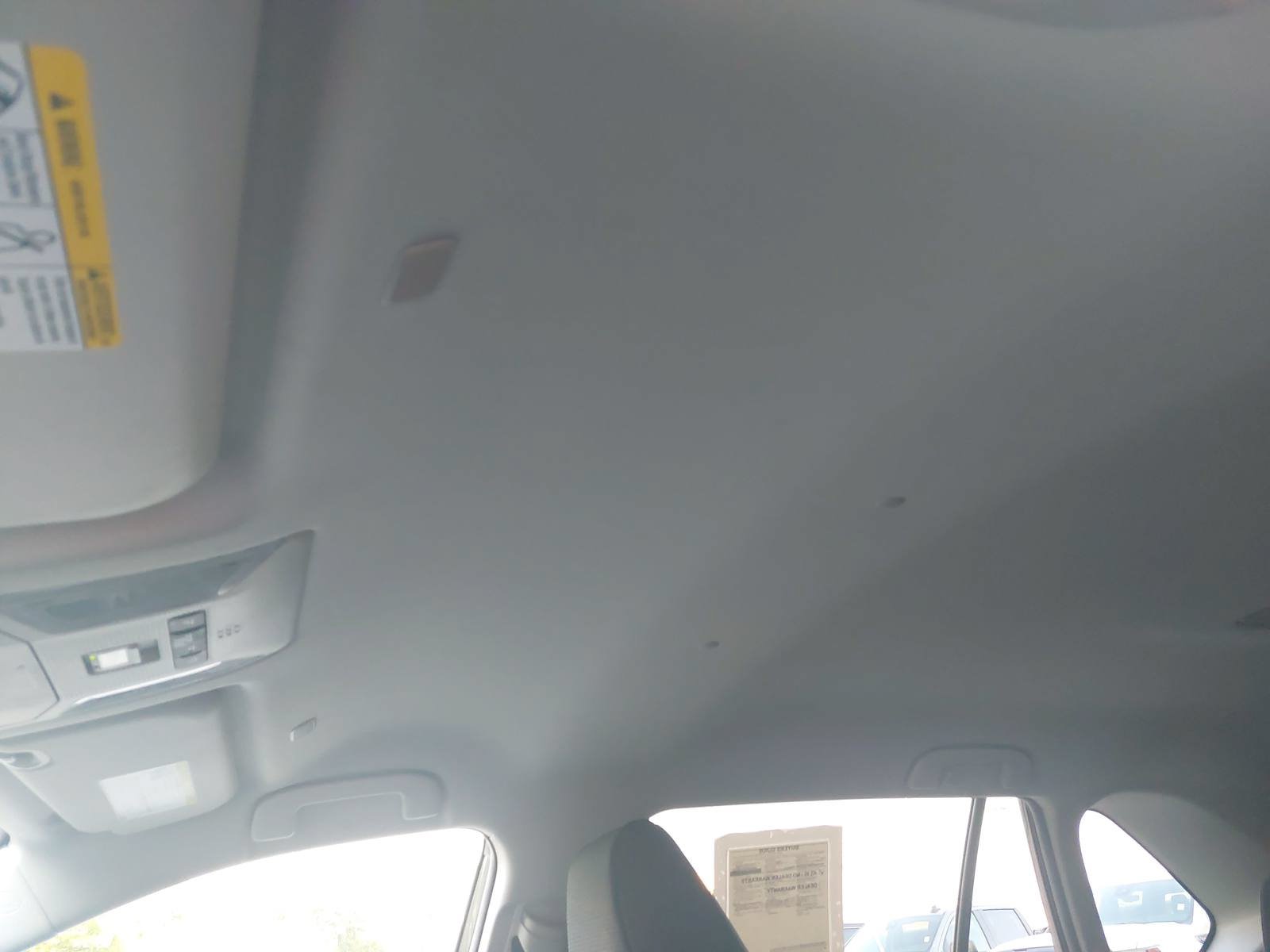 Used 2024 Toyota RAV4 LE FWD image 30