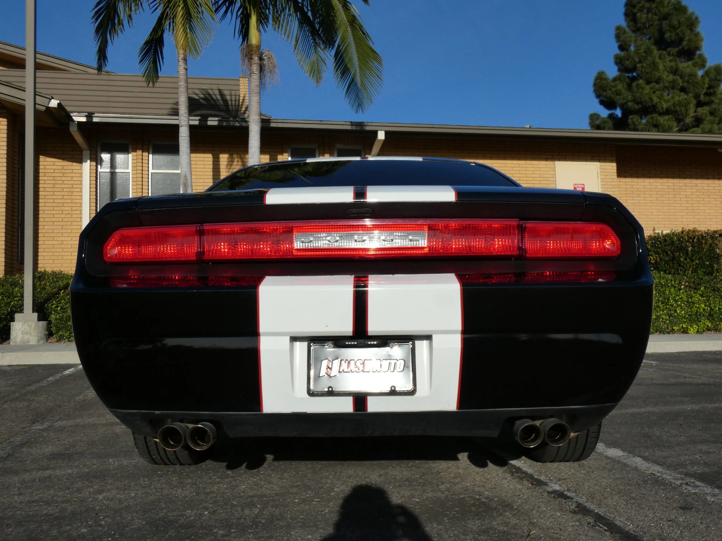 Used 2013 Dodge Challenger SXT image 10