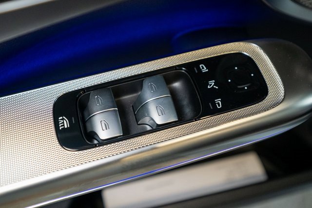 New 2026 Mercedes-Benz CLE 300 4MATIC Cabriolet image 18