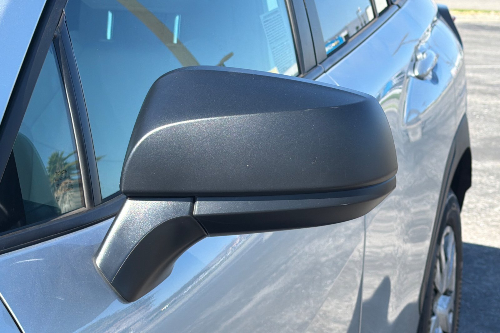 Used 2025 Toyota Corolla Cross L FWD image 41