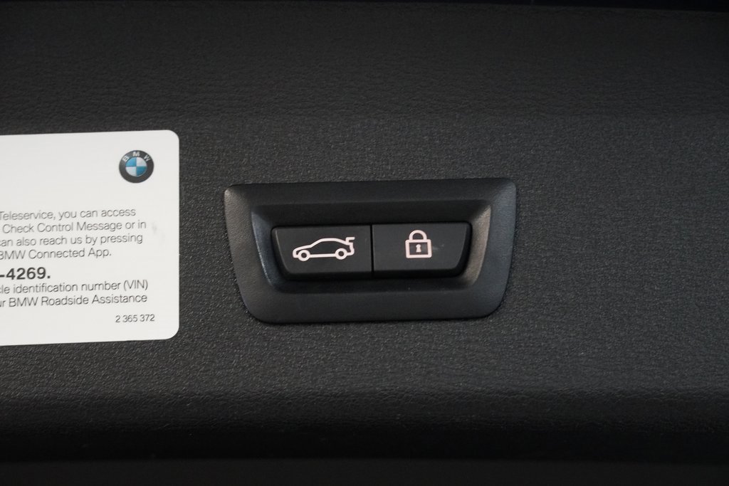 Used 2018 BMW X1 xDrive28i w/ Convenience Package image 11