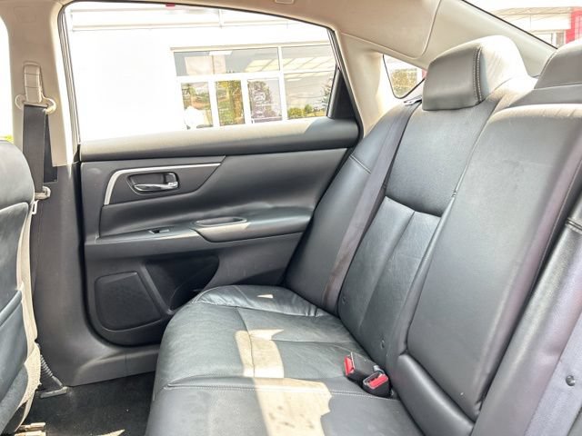 Used 2017 Nissan Altima 3.5 SL FWD image 18