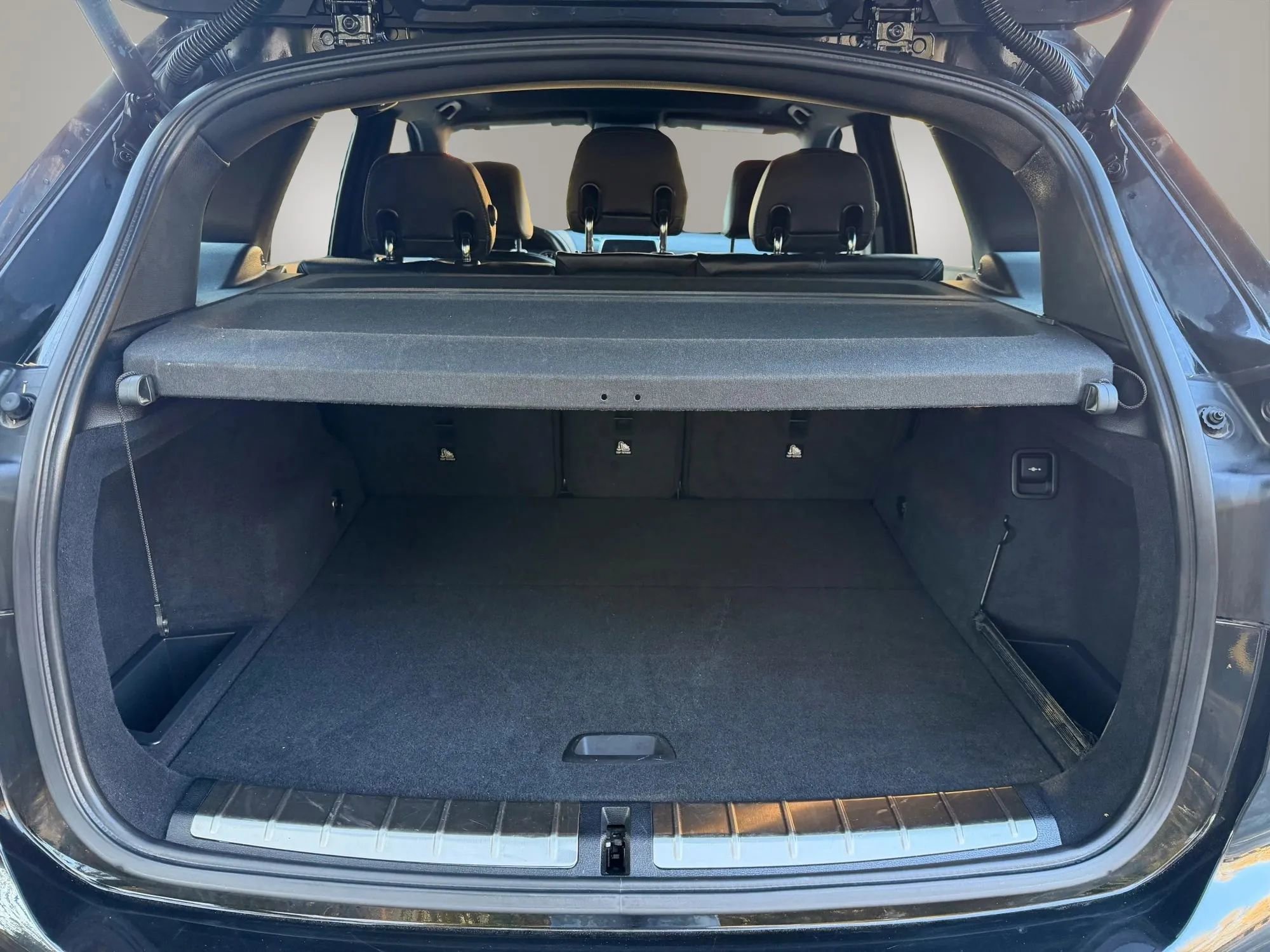Used 2018 BMW X1 xDrive28i image 10