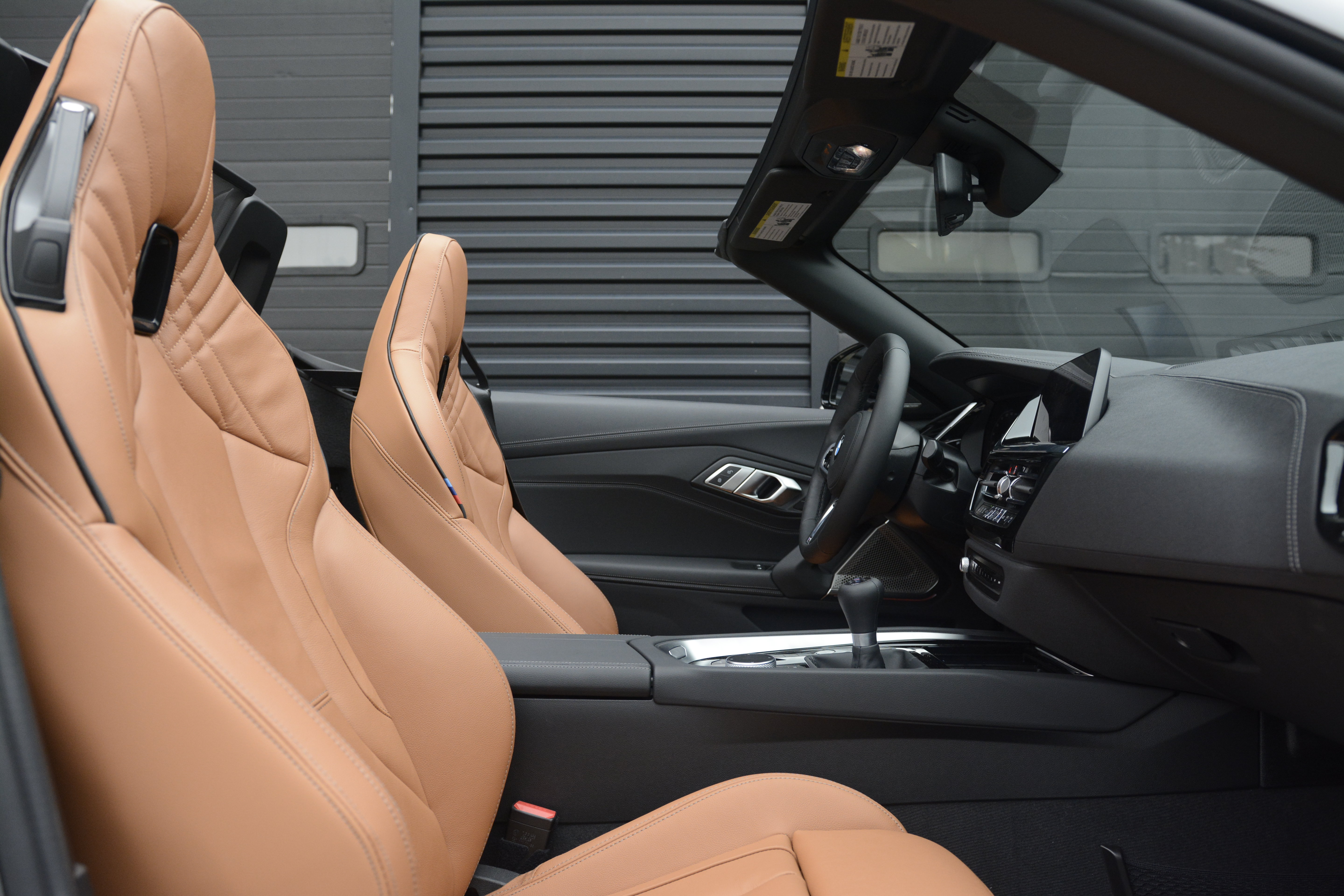 Used 2026 BMW Z4 M40i RWD image 26