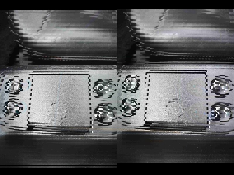 Used 2004 Porsche 911 Carrera 4 image 43