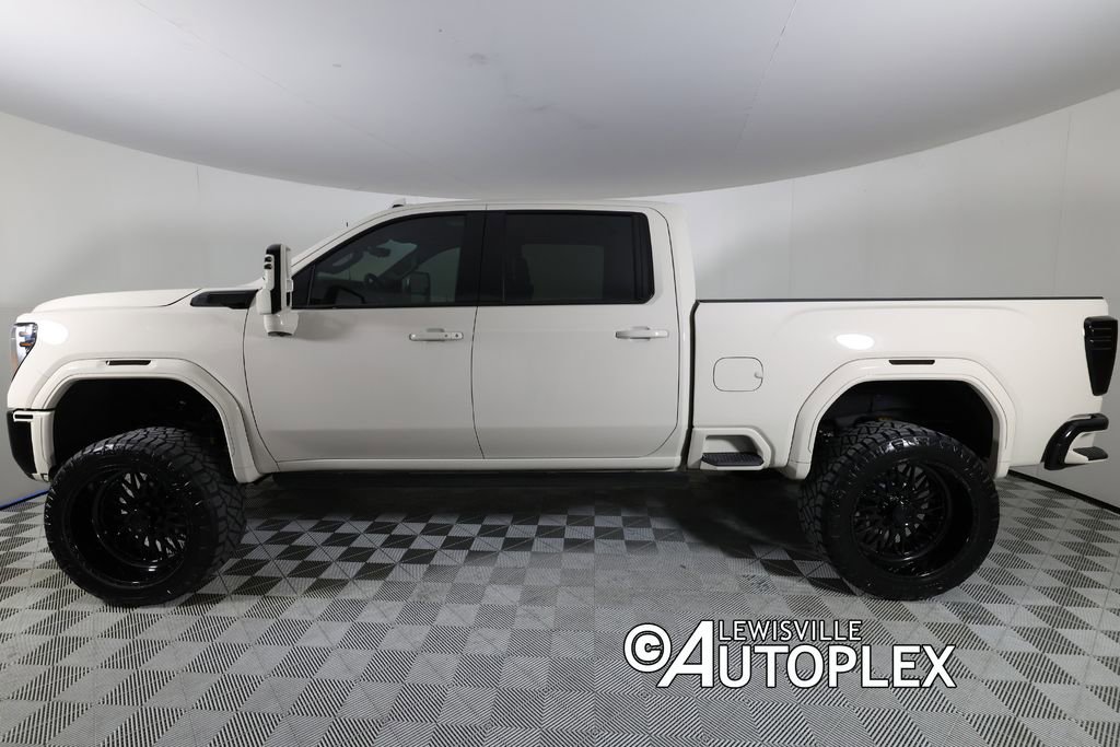 Used 2026 GMC Sierra 2500 AT4X image 9