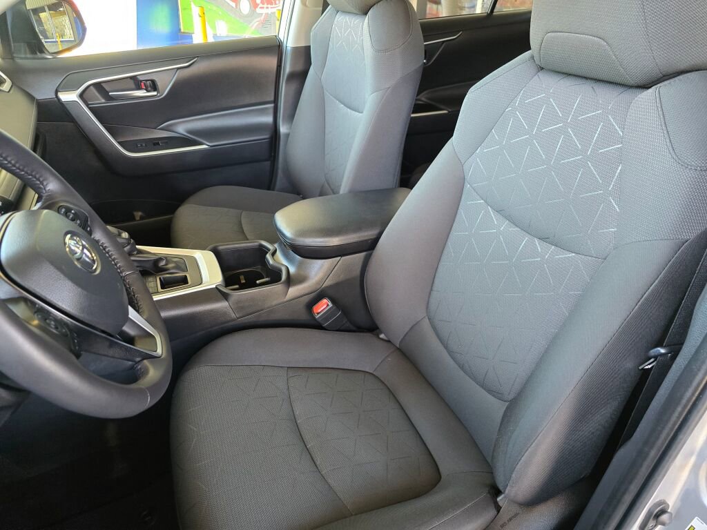 Used 2024 Toyota RAV4 XLE w/ Convenience Package AWD/4WD image 23