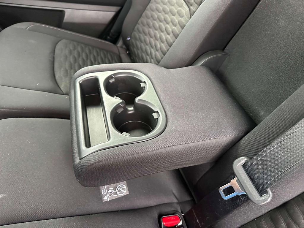 Used 2024 Nissan Pathfinder SV AWD/4WD image 11
