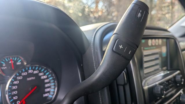 Used 2016 Chevrolet Silverado 1500 LTZ image 27